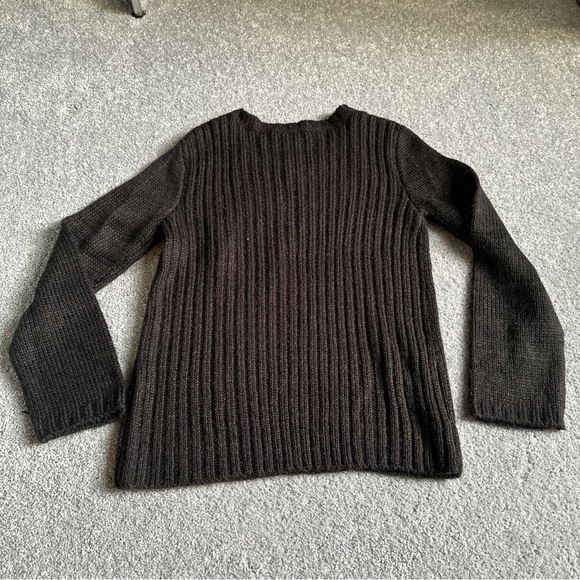 TJD Sweater - Picture 1 of 7
